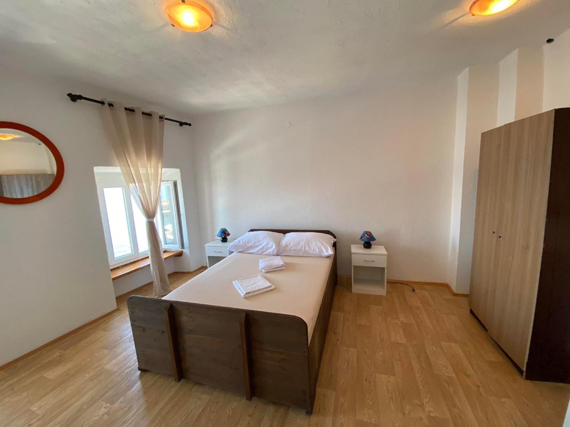 Studio Apartman I Sobe Sidro 카를로바크 외부 사진